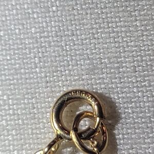 VINTAGE 14kg Gold Heart Necklace with 14kg Gold Chain